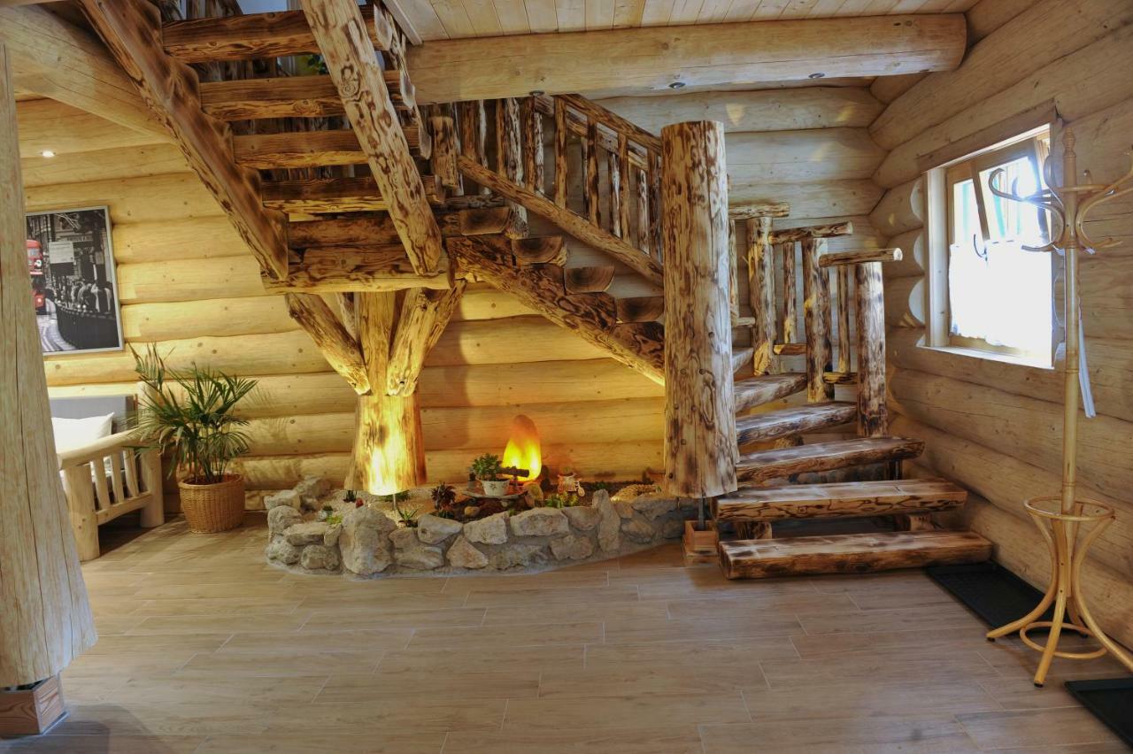 Villa C.T.N. Loghouse Hallstatt Exterior foto